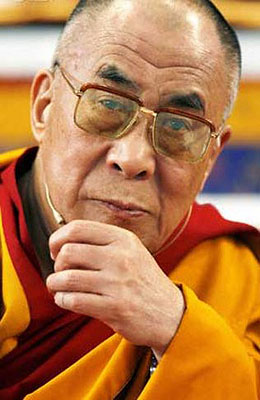            Далай-лама о «своих» и «чужих» линиях преемственности                            