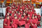 Монахи-участники философских диспутов с Его Святейшеством Далай-ламой и Ганден Трипой. 21 июля 2010.