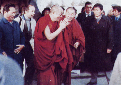 Пресс-конференция Далай-ламы в в Доме Правительства в Кызыле 22 сентября 1992 года