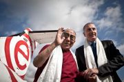 Мэр Вроцлава встречает Его Святейшество Далай-ламу, Польша, 22 сентября 2010 г.