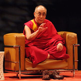 Далай-лама отметил роль религиозных лидеров в пропаганде межрелигиозной гармонии
