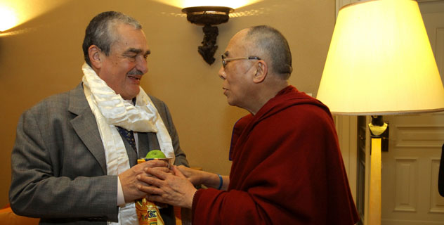 Министр иностранных дел Чехии встретился с Далай-ламой