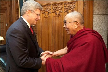 Далай-лама выступил на открытии Всемирной встречи парламентариев по проблемам Тибета и встретился с премьер-министром Канады