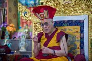 Его Святейшество Далай-лама во время посещения монастыря Пел Вагмин Зигар Оргьен Чойкорлинг в Ревалсаре (Цо Пема). Штат Химачал-Прадеш, Индия. 3 апреля 2012 г. Фото: Тензин Чойджор (Офис ЕСДЛ)
