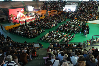 Далай-лама принял участие в конференции конференции «Роль религий в содействии справедливости, миру и защите окружающей среды»