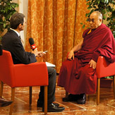 Далай-лама выступил перед студентами в Удине