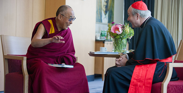 Далай-лама встретился с кардиналом Шенборном и принял участие в молебне в соборе Св. Стефана в Вене