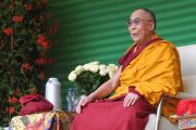 Его Святейшество Далай-лама в институте Йонтен Линг во время встречи с тибетцами и представителями монгольских народностей, живущими в Бенилюксе. Юи, Бельгия. 24 мая 2012 г. Фото: Джереми Рассел (Офис ЕСДЛ)