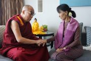 Его Святейшество Далай-лама с Аун Сан Су Джи в Лондоне, Великобритания. 19 июня 2012 г. Фото: Джереми Рассел (Офис ЕСДЛ)