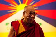 Его Святейшество Далай-лама читает лекцию "Настоящее изменение происходит в сердце" в Альберт-холле. Лондон, Великобритания. 19 июня 2012 г. Фото: Ян Камминг