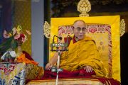 Его Святейшество Далай-лама дарует учения в монастыре Таши Кхил в тибетском поселении Клемент-Таун неподалеку от Дехрадуна, Индия. 15 сентября 2012 г. Фото: Тензин Чойджор (Офис ЕСДЛ)