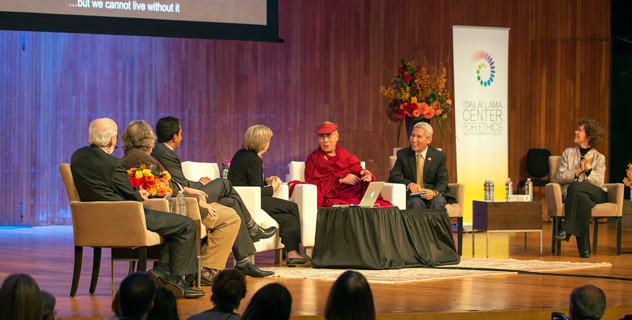 Его Святейшество Далай-лама принял участие в форуме "Глобальные системы 2.0" в Массачусетском технологическом институте