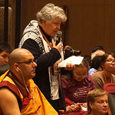 Заключительный день учений Его Святейшества Далай-ламы для россиян в Дели
