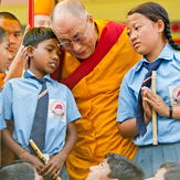Первый день учений Далай-ламы в Салугаре