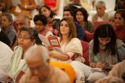 Гости слушают Его Святейшество Далай-ламу во время учений в Нью-Дели, Индия. 23 марта 2013 г. Фото: Тензин Пунцог (NAVA)