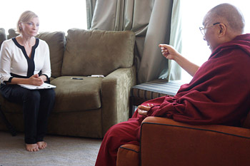 В Портленде Далай-лама принял участие в саммите по вопросам окружающей среды и прочитал лекцию о сострадании