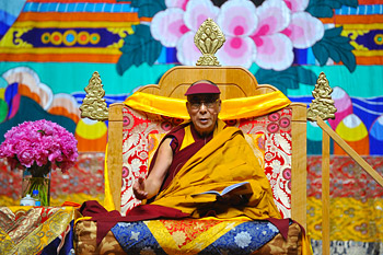 В Луисвилле Его Святейшество Далай-лама провел учение по тексту Атиши «Светоч на пути к Пробуждению»