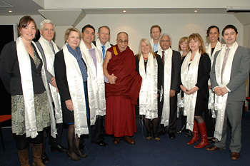 В Крайстчерче Его Святейшество Далай-лама встретился с парламентариями и студентами