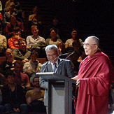 В Сиднее Его Святейшество Далай-лама говорил о ведущей роли образования