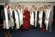 Его Святейшество Далай-лама с членами межпартийной парламентской группы "Друзья Тибета". Крайстчерч, Новая Зеландия. 10 июня 2013 г. Фото: Jacqui Walker