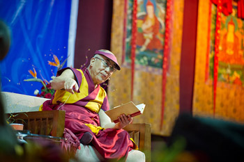 Далай-лама: Индия наш духовный учитель