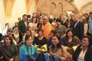 Его Святейшество Далай-лама с паломниками из России. Вильнюс, Литва. 12 сентября 2013 г. Фото: офис ЕСДЛ