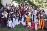 Его Святейшество Далай-лама с членами тибетской общины. Атланта, штат Джорджия, США. 9 октября 2013 г. Фото: Джереми Рассел (офис ЕСДЛ)