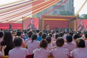 Его Святейшество Далай-лама рассказывает о мудрости сострадания в больнице Аполло в Дели 30 ноября 2013 г. Фото: Тензин Чойджор (Офис ЕСДЛ)