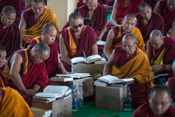 Шестой день учений Далай-ламы по ламриму в Сера Чже