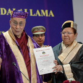 Далай-лама: древние индийские традиции необходимы современной системе образования