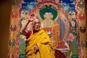 Во время учений Его Святейшества Далай-ламы в Токио. Токио, Япония. 17 апреля 2014 г. Фото: Тибетский офис в Японии