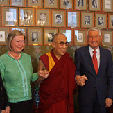 Далай-ламу тепло встретили в Осло