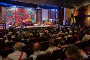 Дээрхийн Гэгээнтэн Далай Лам Сомайяа Видяавихарт гурав дахь өдрийн айлдварын үеэр. Энэтхэг, Мумбай. 2014.6.1. Гэрэл зургийг Тэнзин Чоежор /ДЛО