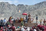 Его Святейшество Далай-лама в парке памяти Бакулы Ринпоче в Лехе. Ладак, штат Джамму и Кашмир, Индия. 29 июня 2014 г. Фото: Тензин Чойджор (офис ЕСДЛ)