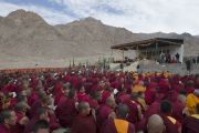 Вид на место проведения учений Его Святейшества Далай-ламы в монастыре Ликир. Ладак, штат Джамму и Кашмир, Индия. 1 июля 2014 г. Фото: Тензин Чойджор (офис ЕСДЛ)