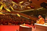 Его Святейшество Далай-лама на встрече с тибетцами, живущими в Германии и других странах Европы. Гамбург, Германия. 24 августа 2014 г. Фото: Мануэль Бауэр.