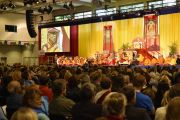 Вид на сцену конгресс-центра, где проходили учений Его Святейшества Далай-ламы. Гамбург, Германия. 25 августа 2014 г. Фото: Мануэль Бауэр.