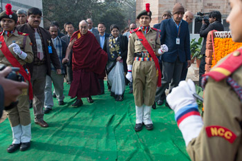 Далай-лама прочел лекцию о сострадании в университетском колледже «Калинди» в Дели