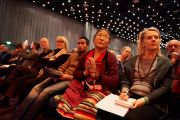 В зале конференц-центра "Белла" во время учений Его Святейшества Далай-ламы. Копенгаген, Дания. 12 февраля 2015 г. Фото: Оливье Адам.