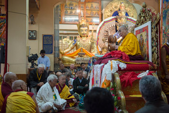 Молебен о долголетии Его Святейшества Далай-ламы и празднование его дня рождения 