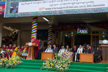 Молебен о долголетии Его Святейшества Далай-ламы и празднование его дня рождения 