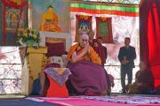 Его Святейшество Далай-лама во время подношения ему молебна о долголетии. Катумба, штат Новый Южный Уэльс, Австралия. 7 июня 2015 г. Фото: Джереми Рассел (офис ЕСДЛ)