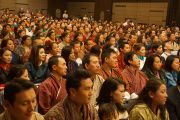 На встречу Его Святейшества Далай-ламы с бутанцами, живущими в Перте, собрались около 700 человек. Перт, Австралия. 15 июня 2015 г. Фото: Джереми Рассел (офис ЕСДЛ)
