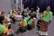 Волонтеры, работающие на учениях Его Святейшества Далай-ламы в Явиц-центре. Нью-Йорк, США. 9 июля 2015 г. Фото: Тензин Чойджор (офис ЕСДЛ)