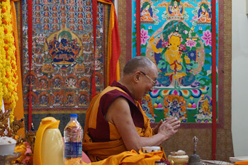 В Гьюдмеде провели молебен о долголетии Далай-ламы