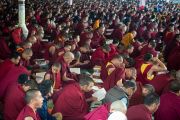 Некоторые из более чем 22 тысяч монахов и монахинь, присутствующих на учениях Его Святейшества Далай-ламы в монастыре Ташилунпо. Билакуппе, штат Карнатака, Индия. 28 декабря 2015 г. Фото: Тензин Чойджор (офис ЕСДЛ)
