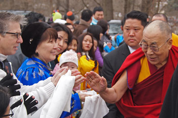 Далай-лама прибыл в буддийский центр «Олений парк» в Мэдисоне