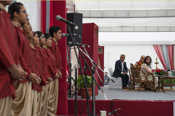 В Нью-Дели Далай-лама посетил школу «Спрингсдейлз» и Индийский технологический институт