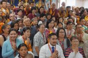 Его Святейшество Далай-лама во время встречи с членами центра Геден Шолинг. Вестминстер, штат Калифорния, США. 19 июня 2016 г. Фото: Джереми Рассел (офис ЕСДЛ)