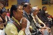 Члены Тибетской ассоциации штата Юта слушают наставления Его Святейшества Далай-ламы. Солт-Лейк-Сити, штат Юта, США. 22 июня 2016 г. Фото: Джереми Рассел (офис ЕСДЛ)